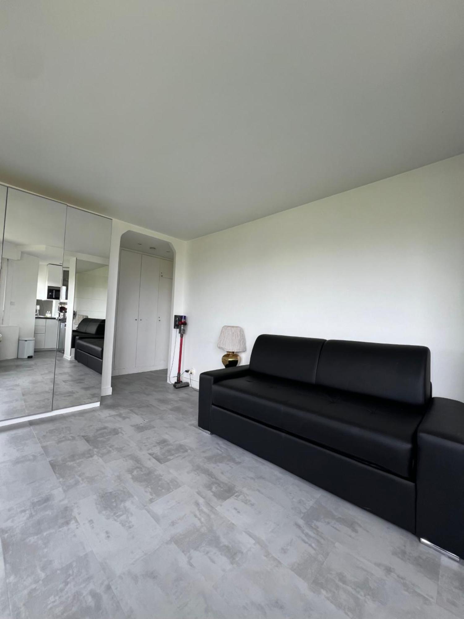 Apartment Home In Paris With View, 15Min Direct To Center Esterno foto